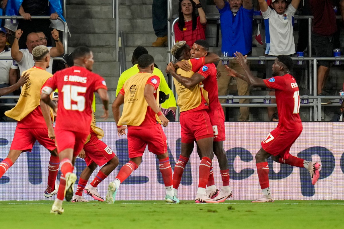 Selección de fútbol de Panamá disputará partido amistoso ante Universitario de Deportes de Perú