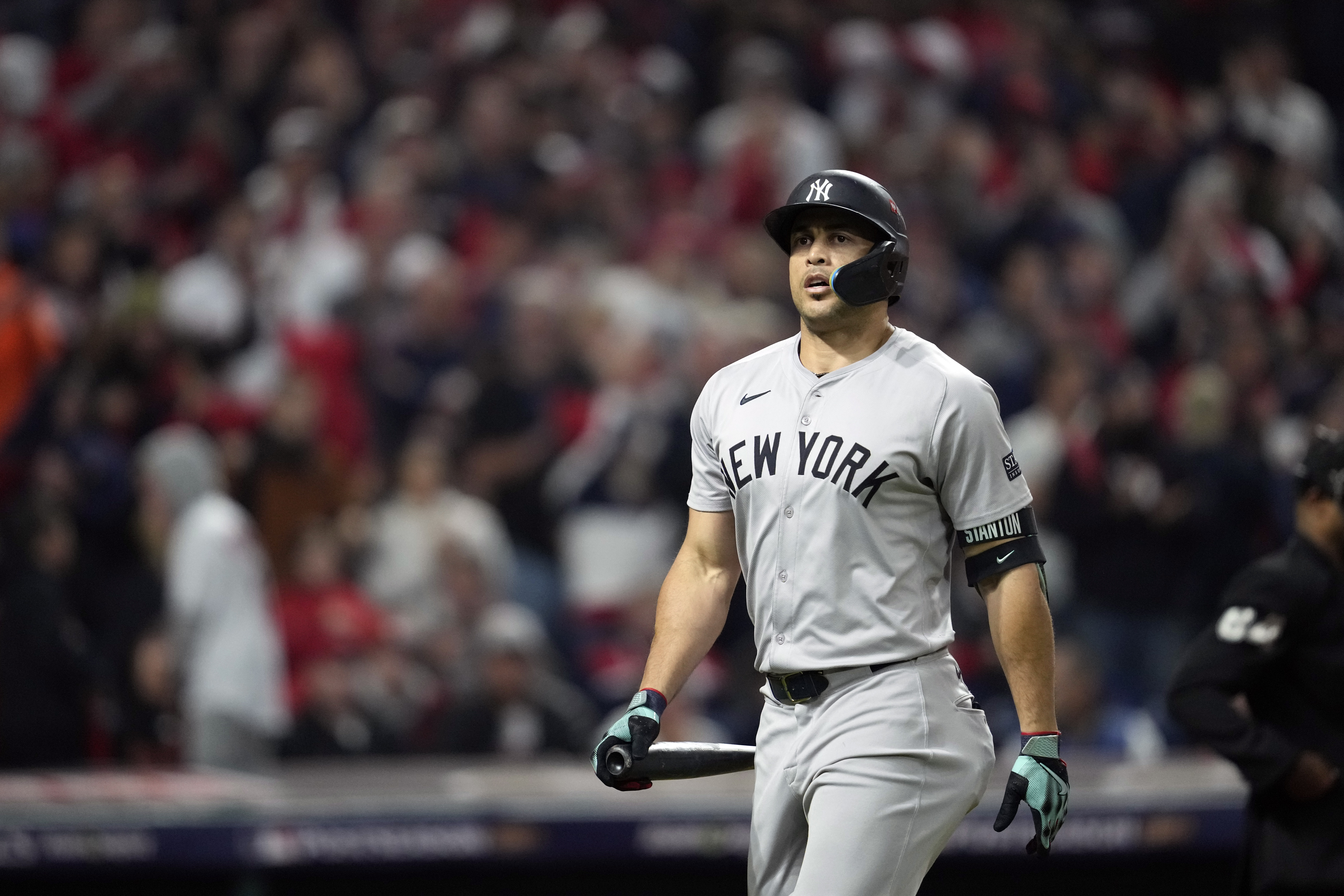 Giancarlo Stanton durante la Serie de Campeonato ante Cleveland Indians en 2024.