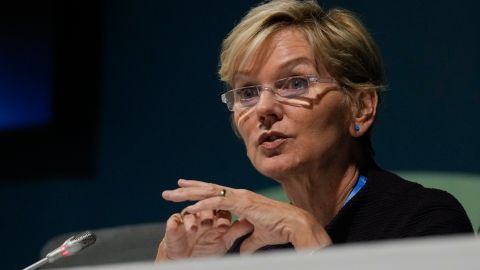 Secretaria de Energía, Jennifer Granholm, en COP29 Climate Summit