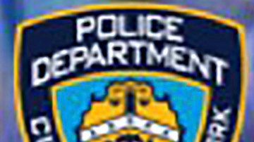 Un civil afirmó a la policía haber visto al presunto asesino.