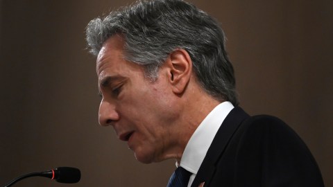 Según Blinken, Carter dijo una vez que 'nuestras mayores bendiciones vienen cuando podemos mejorar la vida de los demás'.