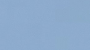 Un lanzacohetes múltiple autopropulsado "Grad" de 122 mm dispara hacia una posición ucraniana en un lugar no revelado.