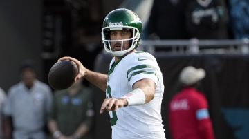 NFL: Jets podrían tener a Aaron Rodgers como mentor de un quarterback novato en 2025