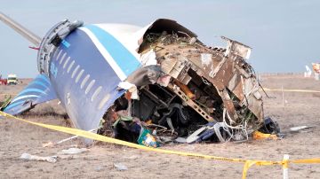 38 de los 67 a bordo murieron en el accidente.