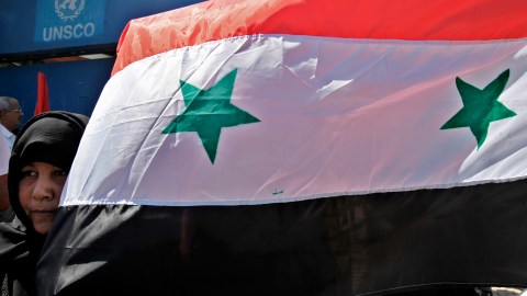 Las nuevas autoridades sirias han pedido en varias ocasiones el levantamiento de las sanciones estadounidenses y europeas impuestas sobre Siria.