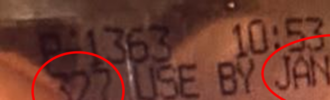 Los huevos tienen fecha de vencimiento el 5 de enero de 2025, según a fotografía del empaque publicada por la FDA en su sitio web.