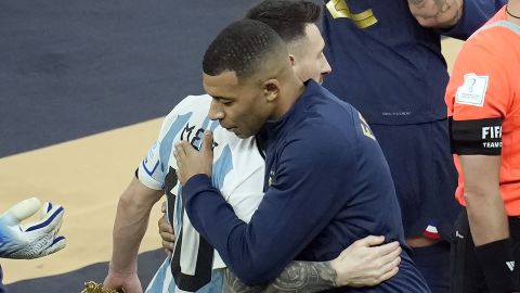 Kylian Mbappé y Lionel Messi.