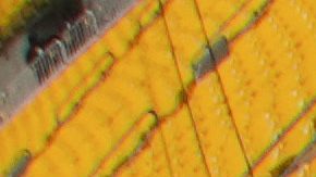 El logo de la NFL logo en el Heinz Field, sede del partido entre los Pittsburgh Steelers y Kansas City Chiefs.