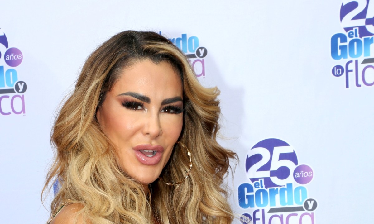 A Ninel Conde le derramaron un café encima en 'El Gordo y La Flaca