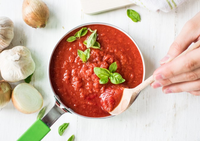 Un clásico de la cocina, una salsa de tomate espesa.