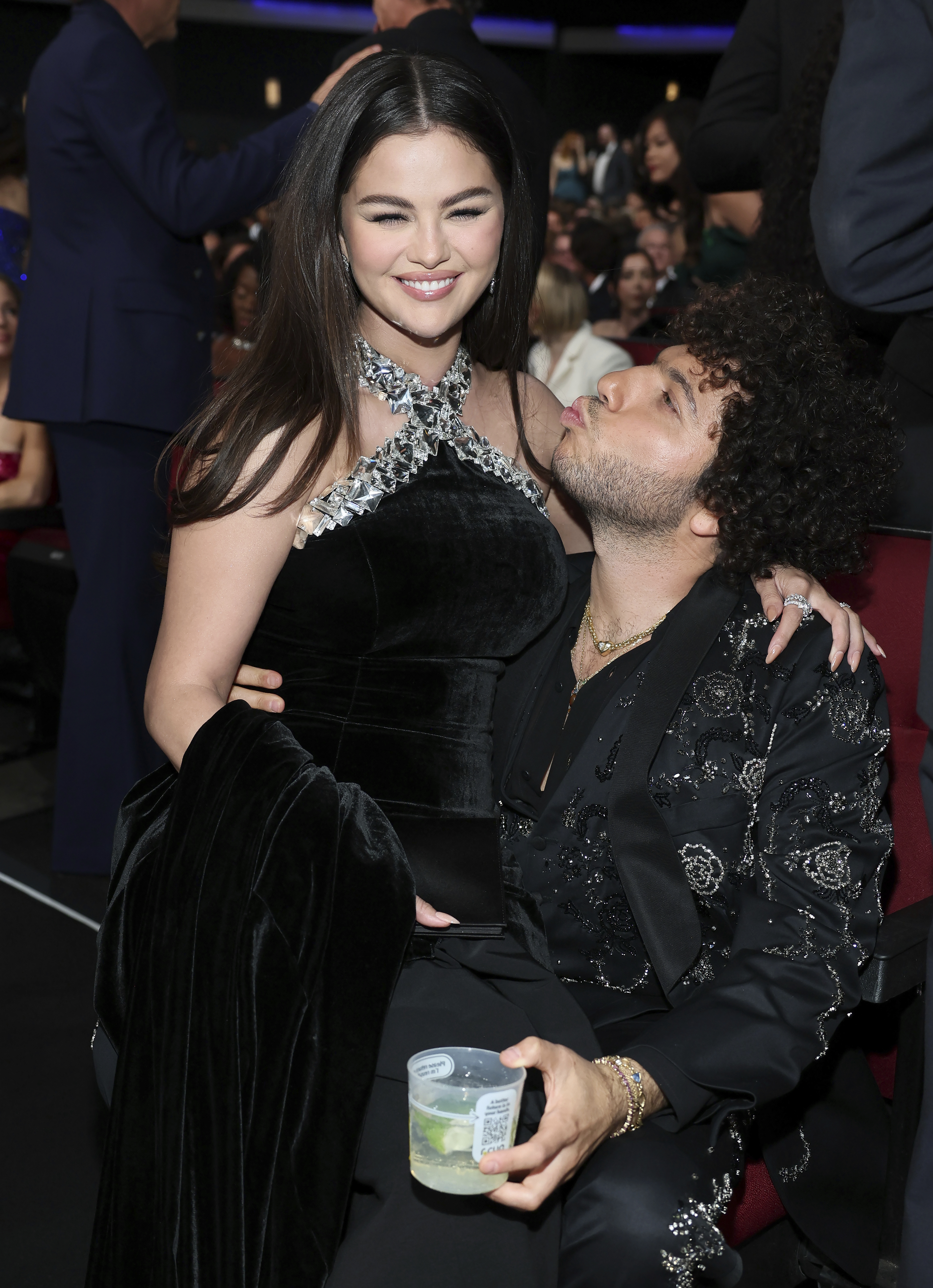 Selena Gómez y Benny Blanco confirmaron su relación hace más de un año.