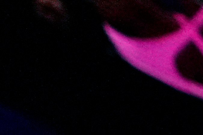 La campeona de peso mediano Claressa Shields celebra después de derrotar a la actual campeona de boxeo de peso pesado femenino del CMB, Vanessa Lepage-Joanisse, de Quebec, durante una pelea, el sábado 27 de julio de 2024, en Detroit. (Foto AP/Carlos Osorio)