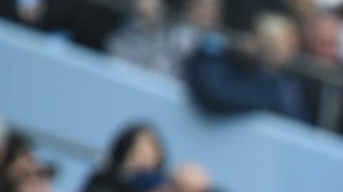 Pep Guardiola durante un partido entre el Manchester City y el Everton.