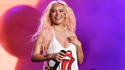 Karol G sigue expandiendo su marca más allá de la música.