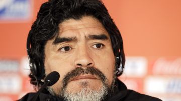 Diego Maradona durante su etapa como técnico de la selección de Argentina.