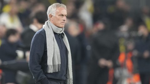 Jose Mourinho actualmente entrena al Fenerbahce turco.