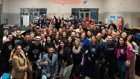 negozee es la primera red social de negocios en español.