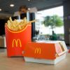 McDonald's se atreverá en 2025 con nuevas opciones para su menú, además de las infaltables papas fritas.