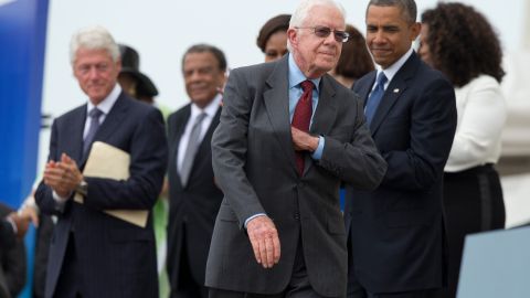 Los expresidentes Bill Clinton, Jimmy Carter y Barack Obama en una foto de 2013.