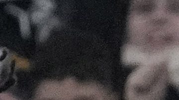 Kylian Mbappe celebra con sus compañeros y la hinchada madridista su gol ante el Sevilla.