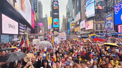La comunidad venezolana en el área tri estatal sigue creciendo al ritmo de una pasmosa crisis política y económica.