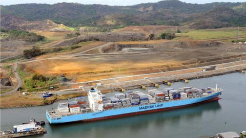 Estados Unidos entregó a Panamá el canal en diciembre de 1999.