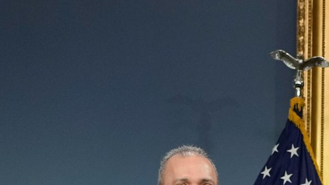 Alcalde Adams firmó la ley que amplía un programa vigente desde 2016, que tenía muchas limitaciones.
