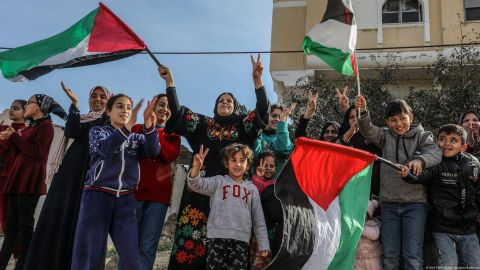 "Después de más de 470 días, la gente de Gaza escucha el sonido de niños jugando".