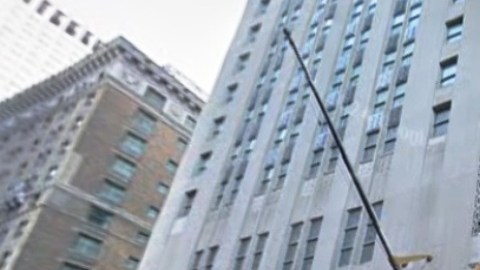 El histórico hotel Waldorf Astoria (1931) de NYC ha estado cerrado por remodelación desde 2017.
