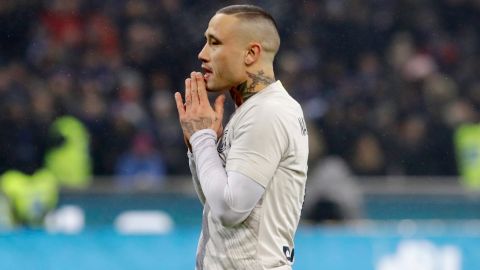 Radja Nainggolan durante su etapa con el Inter de Milán.