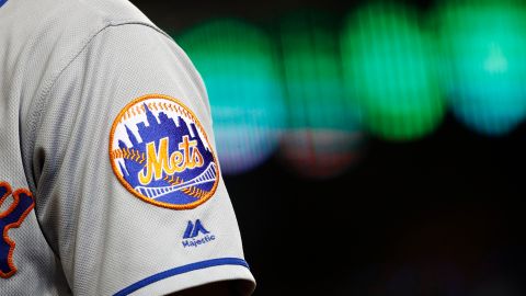 Tras la firma se espera que Elián Peña se incorpore a las granjas de los Mets.