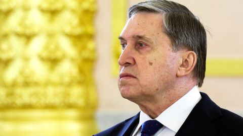 Ushakov aseguró que Washington aún no ha contactado con la parte rusa para organizar esa llamada.