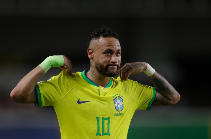 Neymar estaría cerca de volver al fútbol brasileño.