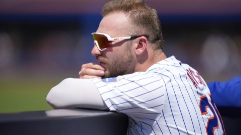 Pete Alonso y los Mets siguen negociando un acuerdo.