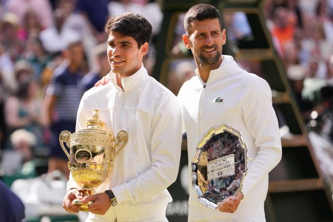 Carlos Alcaraz y Novak Djokovic.