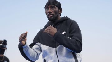 Terence Crawford podría pelear con Canelo Álvarez este año.