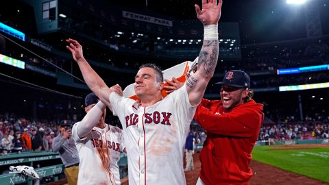 Red Sox muestran avances de su documental de Netflix