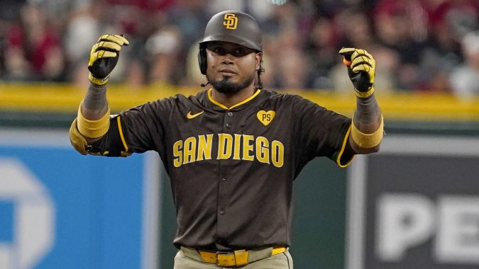 ¿Cierra la puerta a los Yankees? Luis Arráez firmó millonario contrato con San Diego Padres