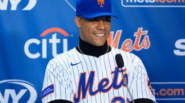 Juan Soto durante la rueda de prensa de presentación con New York Mets.