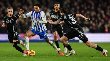 El Arsenal buscará un nuevo triunfo en la Copa de la liga inglesa este martes.