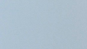 El teniente Matt Phillips dirige a su equipo de bomberos mientras revisa las casas en busca de problemas estructurales tras el incendio de Palisades.