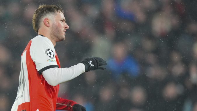 Santiago Giménez con el Feyenoord.