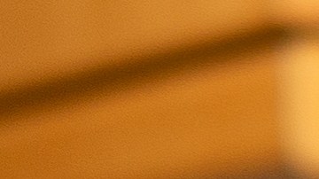 El aceite se debe reservar en un envase resistente, para luego llevar a un centro de reciclaje.