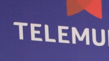 Carlos Adyan, presentador de televisión.