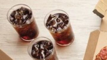 Domino's lanza oferta para comenzar el año con un descuento del 50% en todas las pizzas.