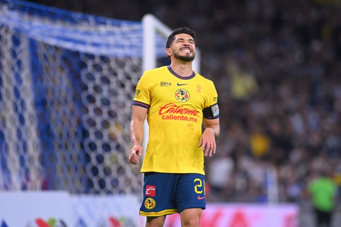 El delantero del Club América apuesta por un gran futuro de su compatriota en la selección.
