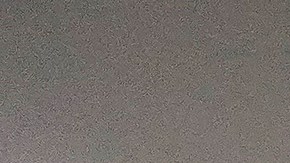 James Rodríguez recibe una camioneta Mazda tras su llegada al Club León.