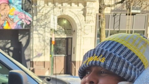 NI las peores condiciones climáticas le resta ánimo a miles de hispanos de "buscarse la vida" en la Gran Manzana.