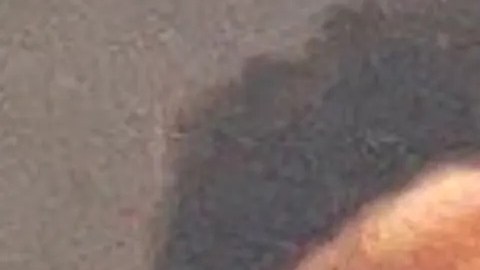 Las fuentes oficiales dijeron que la muerte violenta de Smith podría haberse evitado si sus presuntos asesinos no hubieran tenido un respiro en sus casos de armas en 2023.