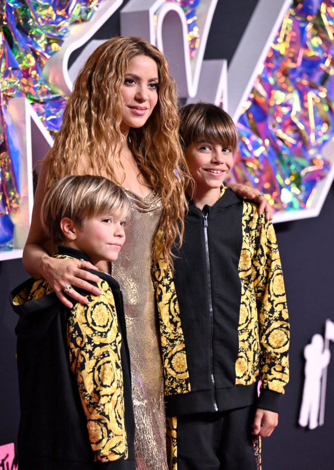 Shakira y sus hijos se mudaron a Miami tras la polémica ruptura de la cantante con Gerard Piqué.